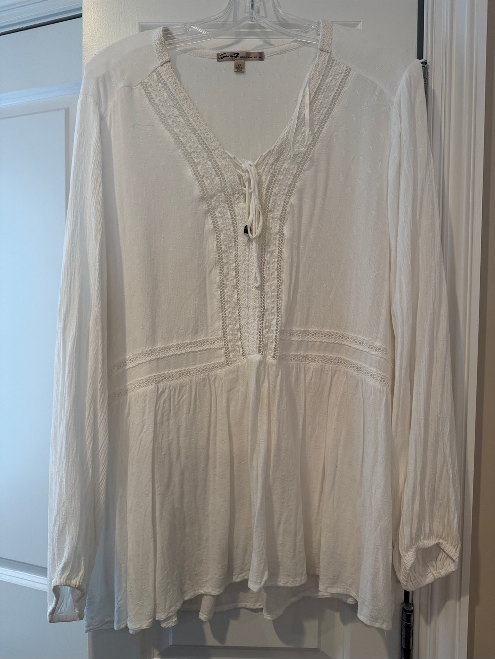 Seven7 White Lace-Trim Peasant Tunic